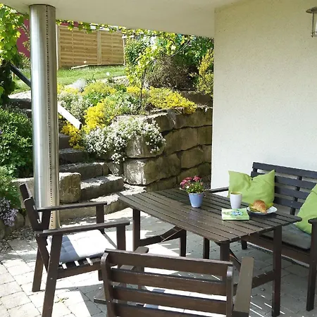 Studio Mit Terrasse In Laendlicher Umgebung Διαμέρισμα