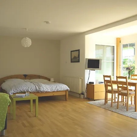 Studio Mit Terrasse In Laendlicher Umgebung *